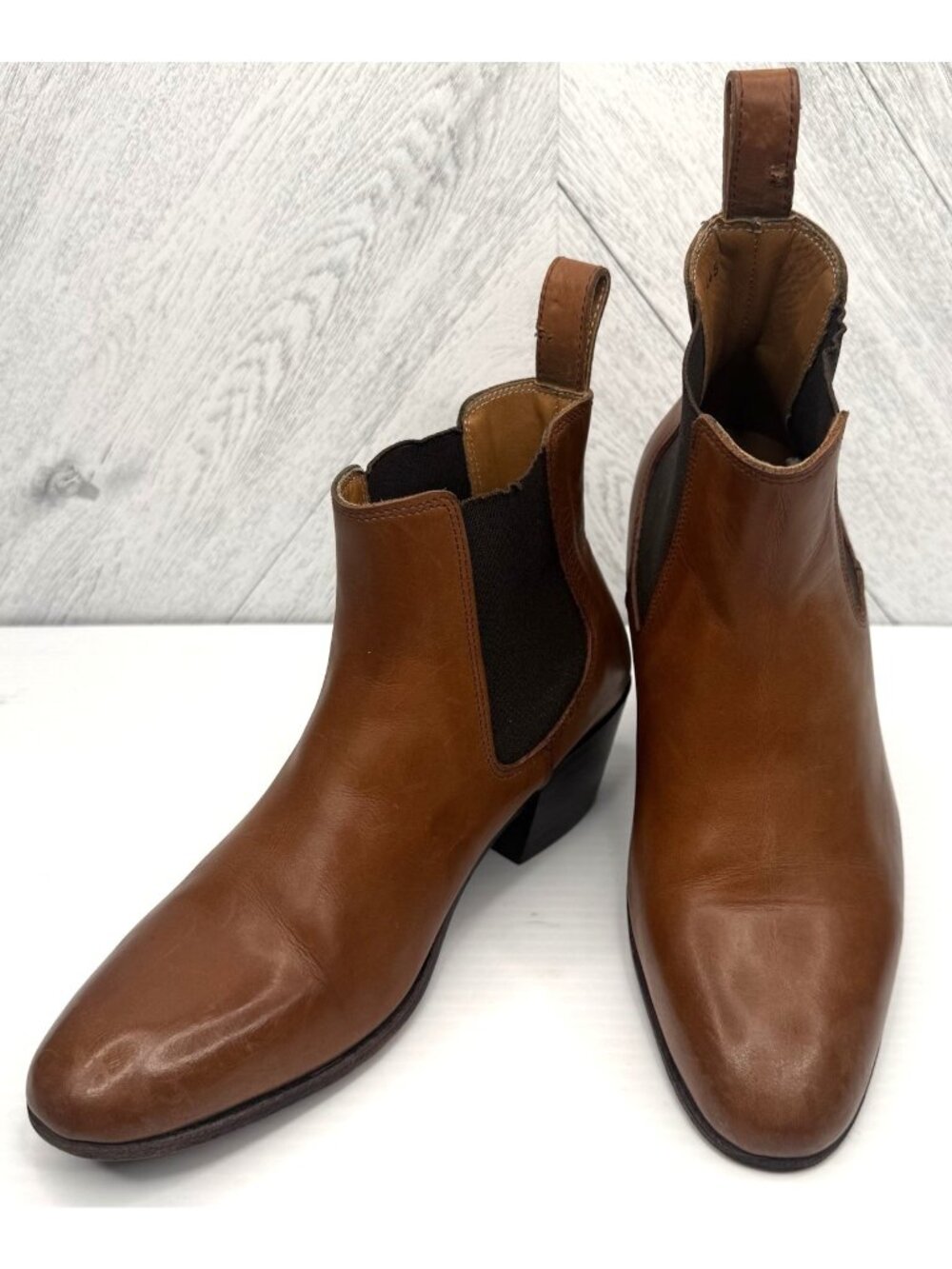 John Fluevog Cairo Chelsea Boots Womens 7.5 Terra Brown Leather Cuban Heel